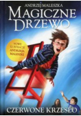Magiczne drzewo Czerwone krzesło