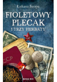 Fioletowy plecak i trzy herbaty