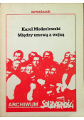 Między umową a wojną