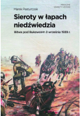 Sieroty w łapach niedźwiedzia