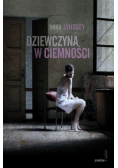 Dziewczyna w ciemności