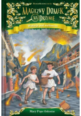 Magiczny domek na drzewie. Wakacje pod wulkanem