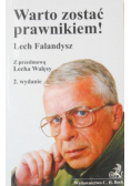 Warto zostać prawnikiem
