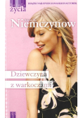 Dziewczyna z warkoczami