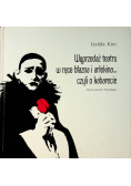 Wyprzedaż teatru w ręce błazna i arlekina