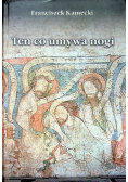 Ten co umywa nogi