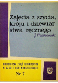 Zajęcia z szycia kroju i dziewiarstwa ręcznego