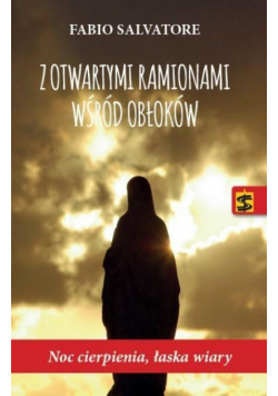 Z otwartymi ramionami wśród obłoków