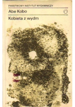 Kobieta z wydm