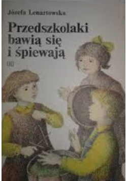 Przedszkolaki bawią się i śpiewają